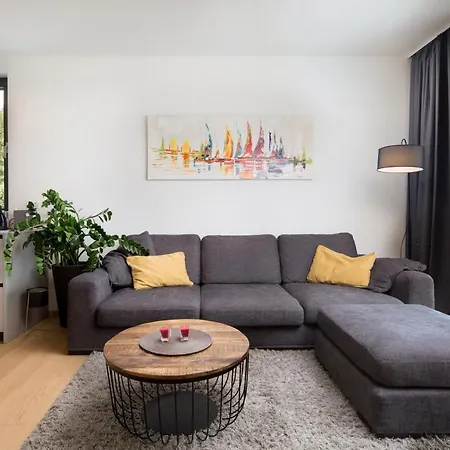 Apartment Laurus 5* Apartament *