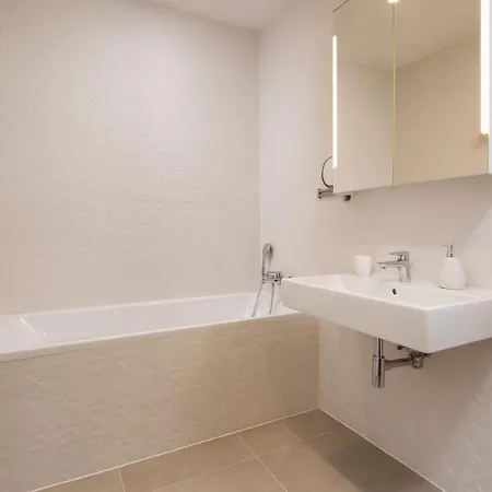Apartment Laurus 5* *